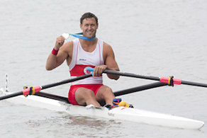 Kingston's Rob Gibson shows off the silver medal he won Wednesday in the men's single at the Pan Am Games. — Katie Steenman Images photo